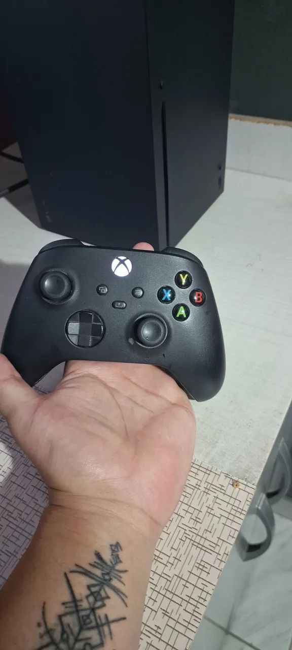 Xbox series x semi novo com caixa origina e com jogos digital - Foto 3
