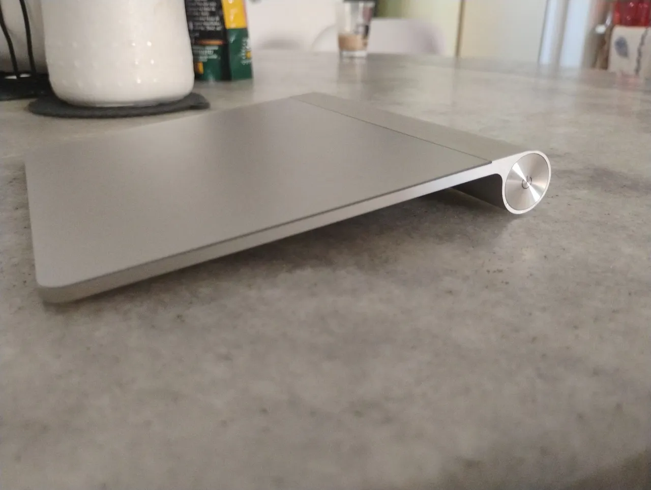 magic trackpad 2