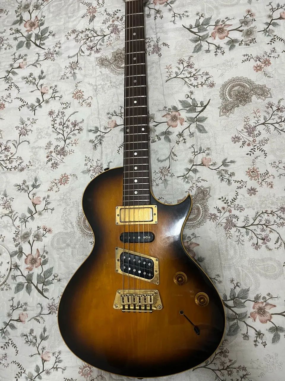 Guitarra Gibson Nighthawk Standard 1995 - Foto 2