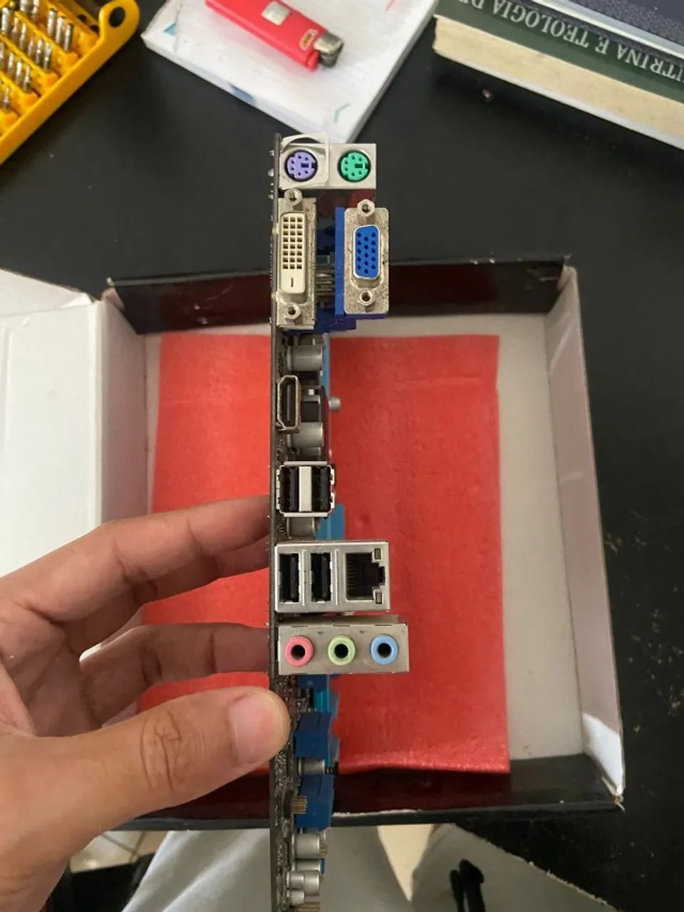 PLaca mae asus h61-m 1155 nova funcionando perfeitamente! - Foto 3