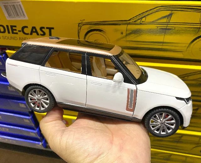 Carro de Brinquedo Land Rover XLG 1:20 Die-cast em liga Metálica - Foto 2