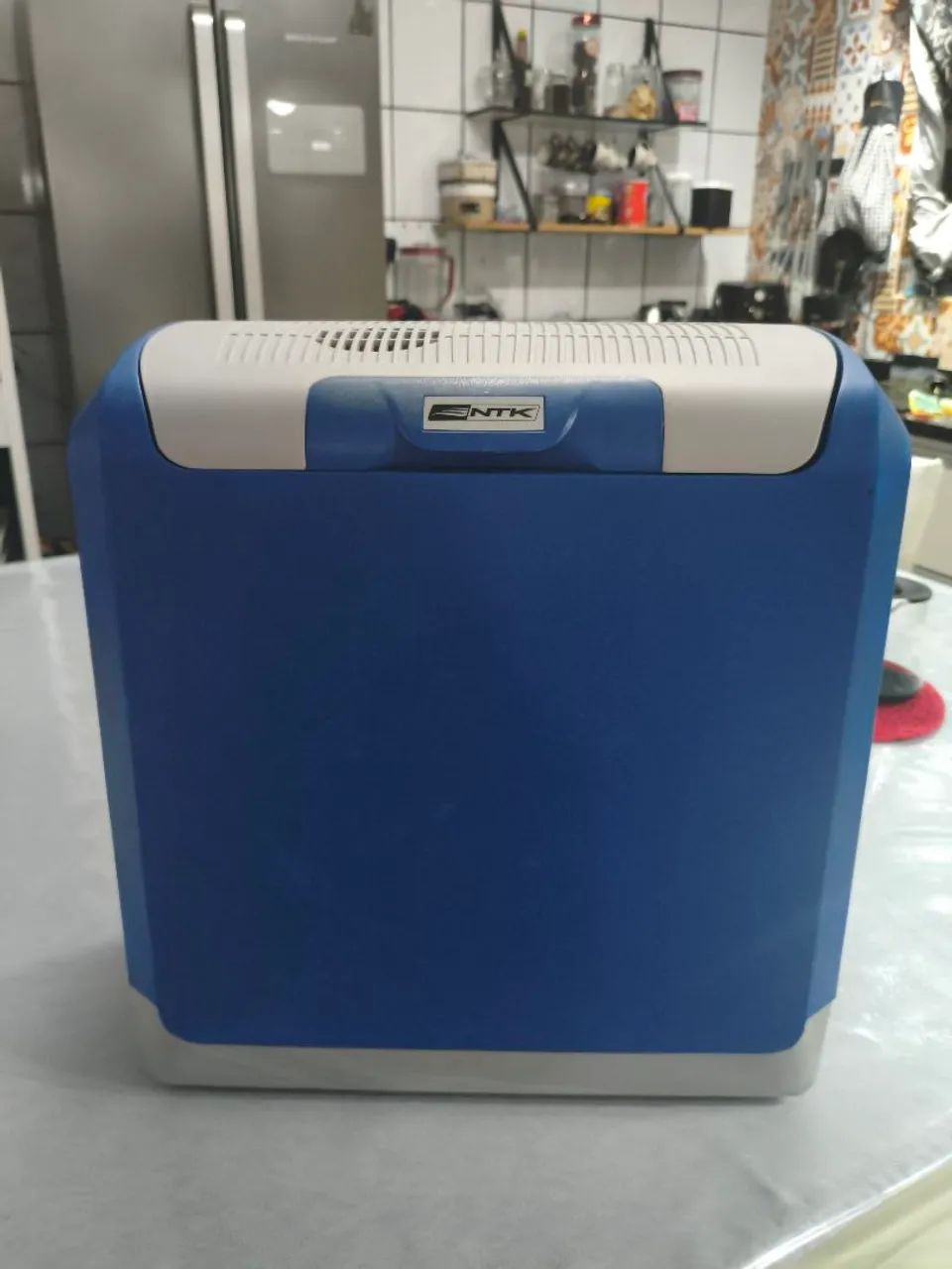 Cooler 12v 24 litros quente e  frio  - Foto 2