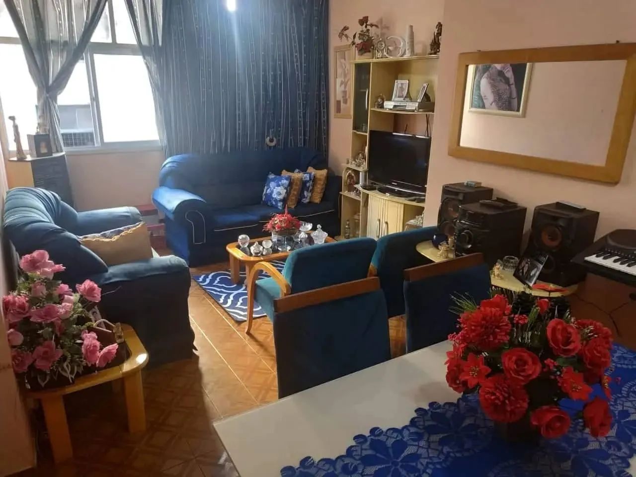 Apartamento para aluguel possui 120 metros quadrados com 3 quartos