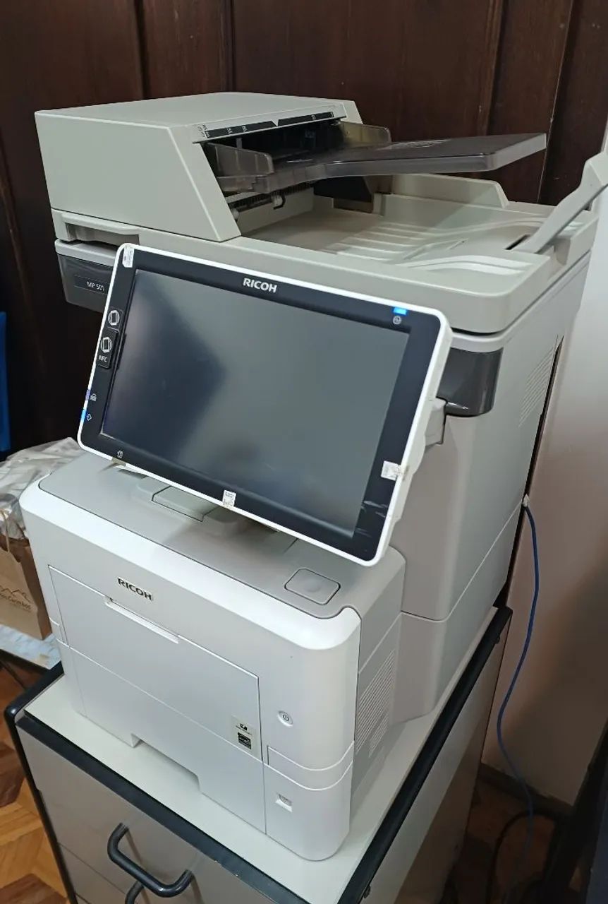Multifuncional laser ricoh