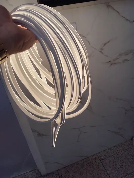 Fita de LED branco quente 3500k- Nova - Foto 3