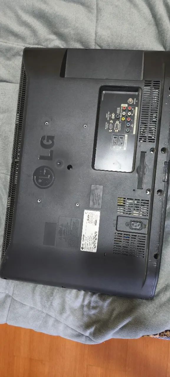 Tv LG 26 POLEGADAS  - Foto 5