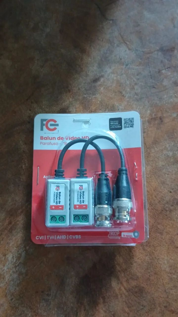 Sistema de CFTV incluindo DVR com 16 canais, 6 câmeras, duas fontes e 6 pares de "baloons" - Foto 4