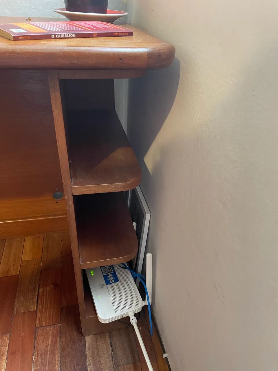 Desk / Study Table64166929943041123