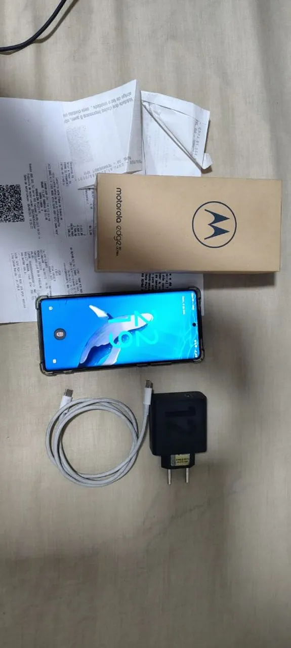 Moto Edge 30 ultra 512 GB.