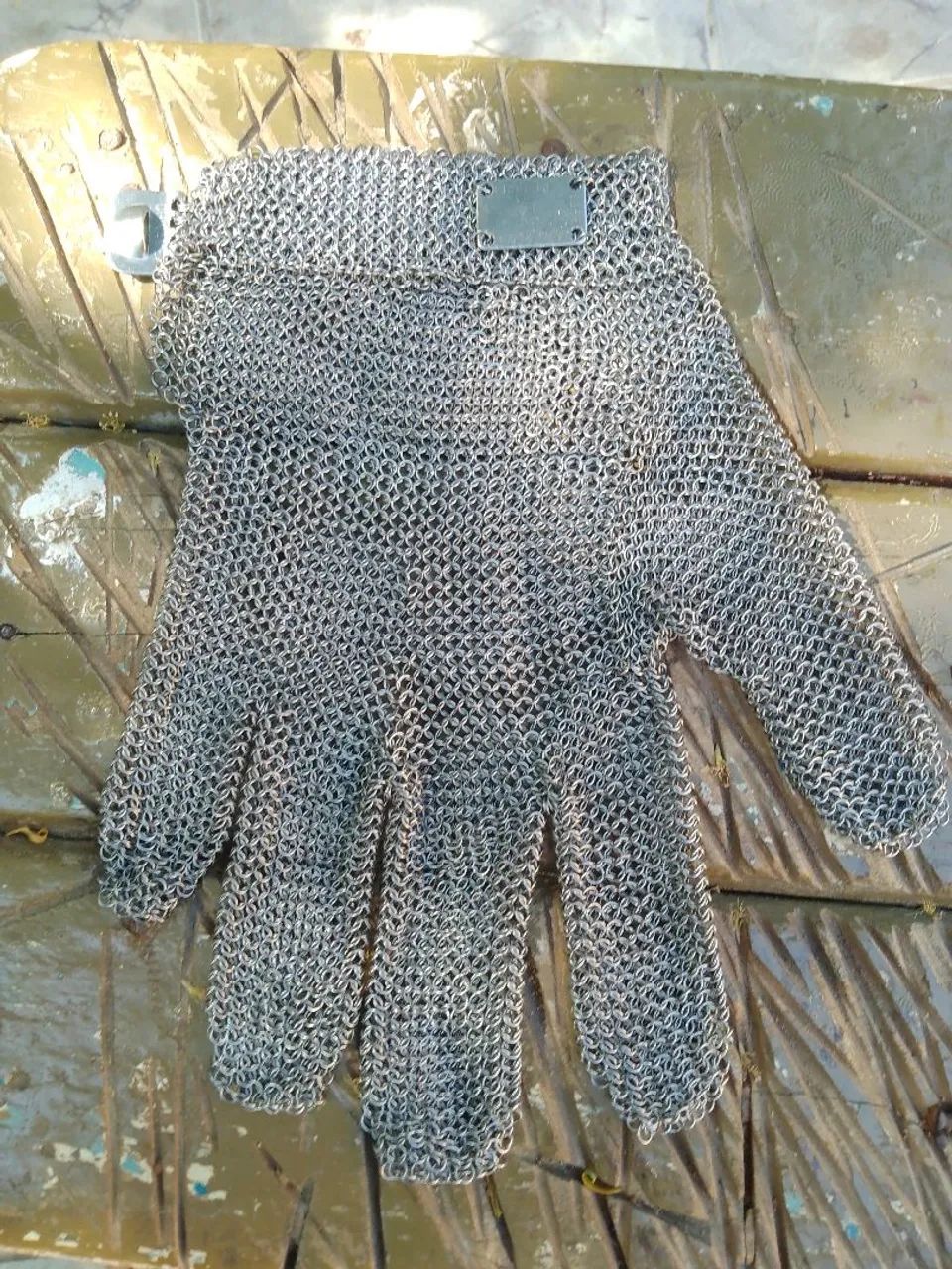 Vendo está luva de aço  - Foto 3