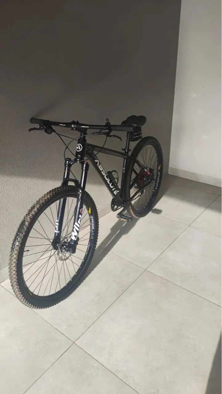 Bike Absolute Aro 17 - Nova ?