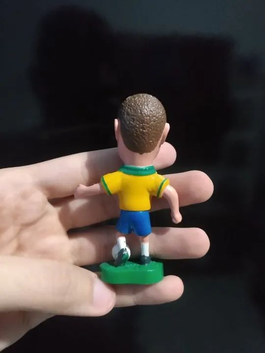Mini craque Ronaldo Fenômeno Brasil 1997-1998 - Foto 2