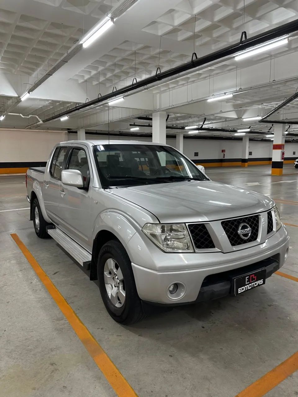 Frontier 4x4 DIESEL MANUAL  - Foto 3