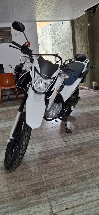 Honda NXR BROS 160 ESDD 2024 BRANCA  - Foto 2
