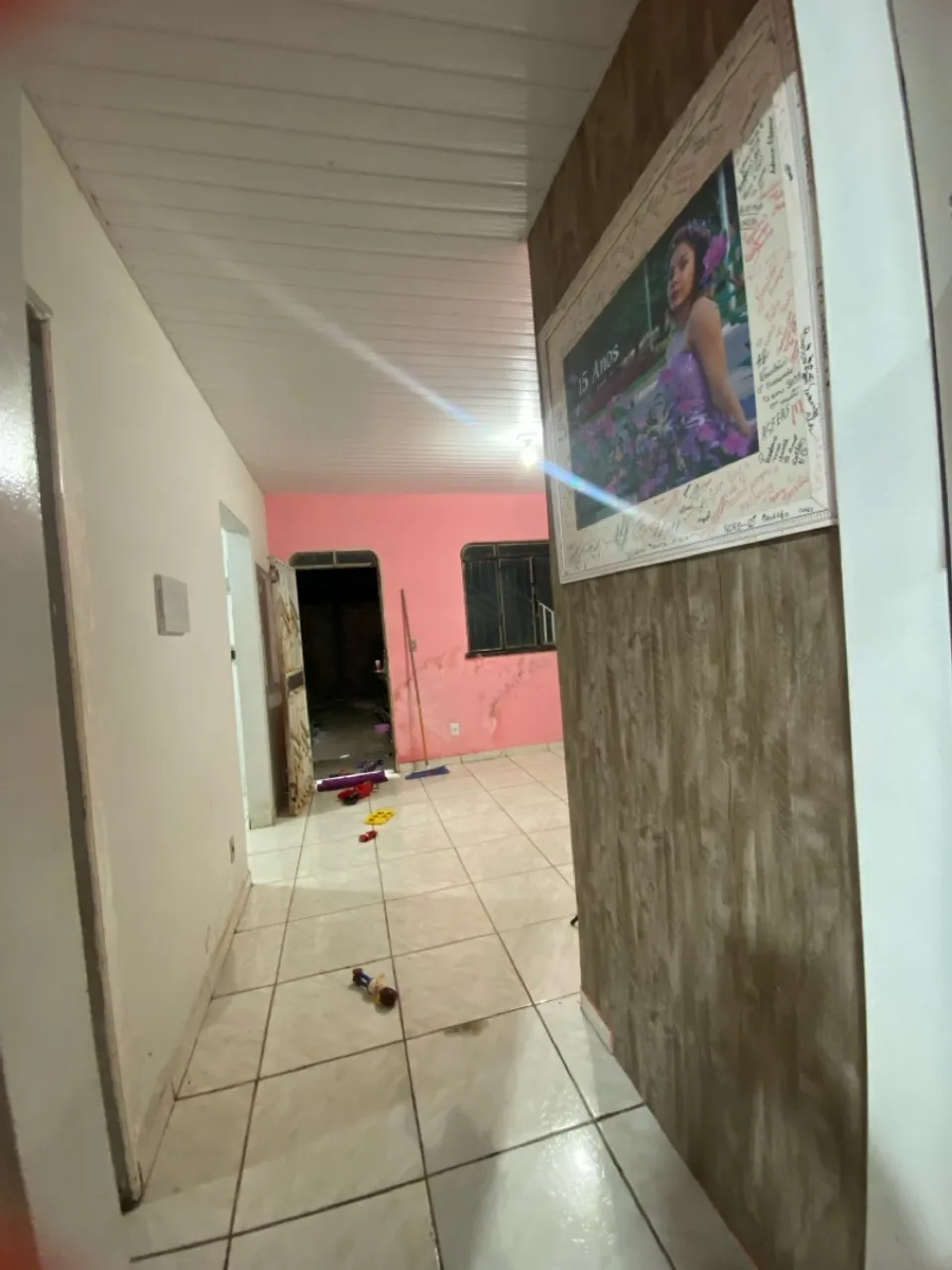 Vende-se está casa