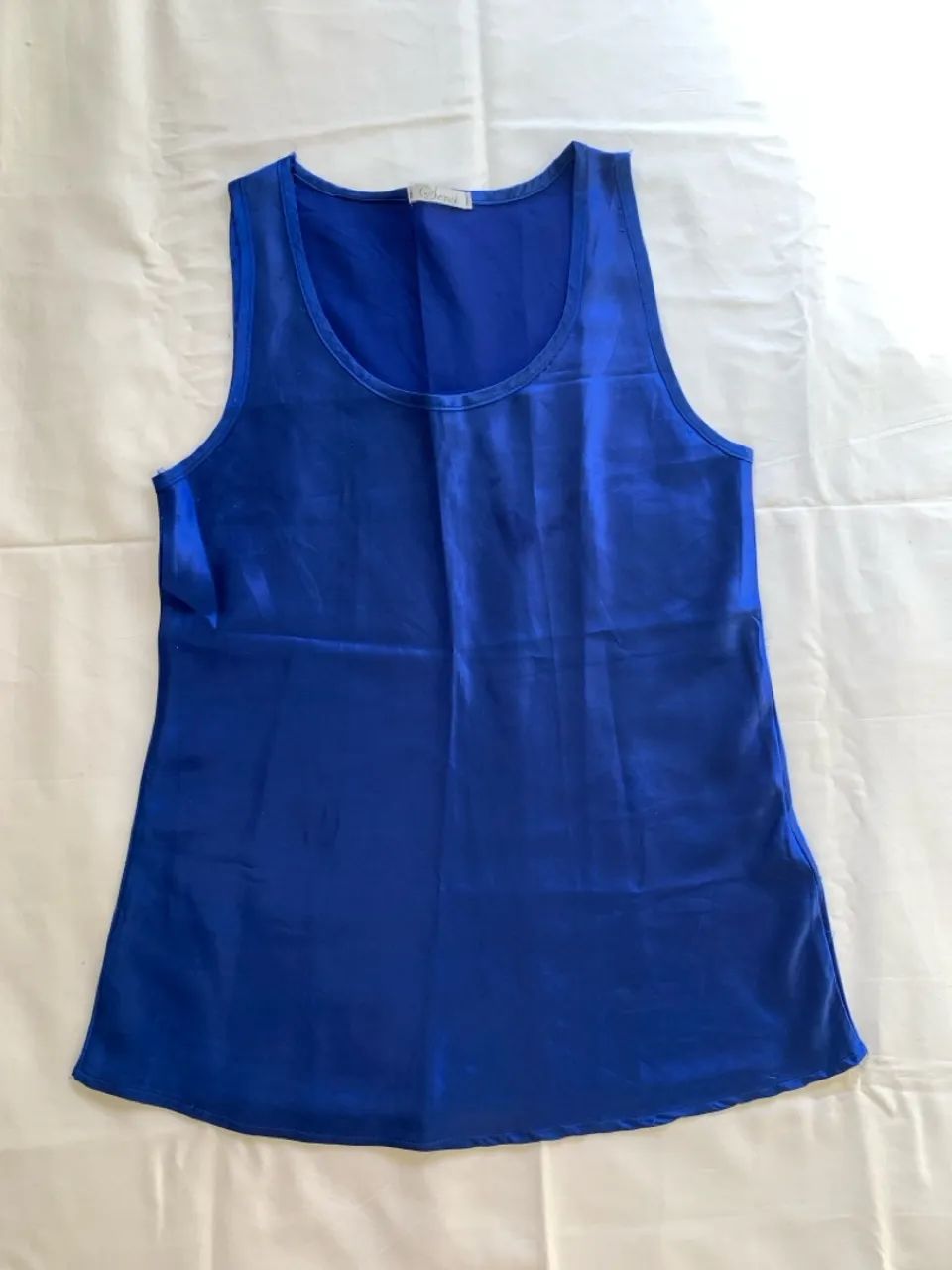 Blusa de cetim 