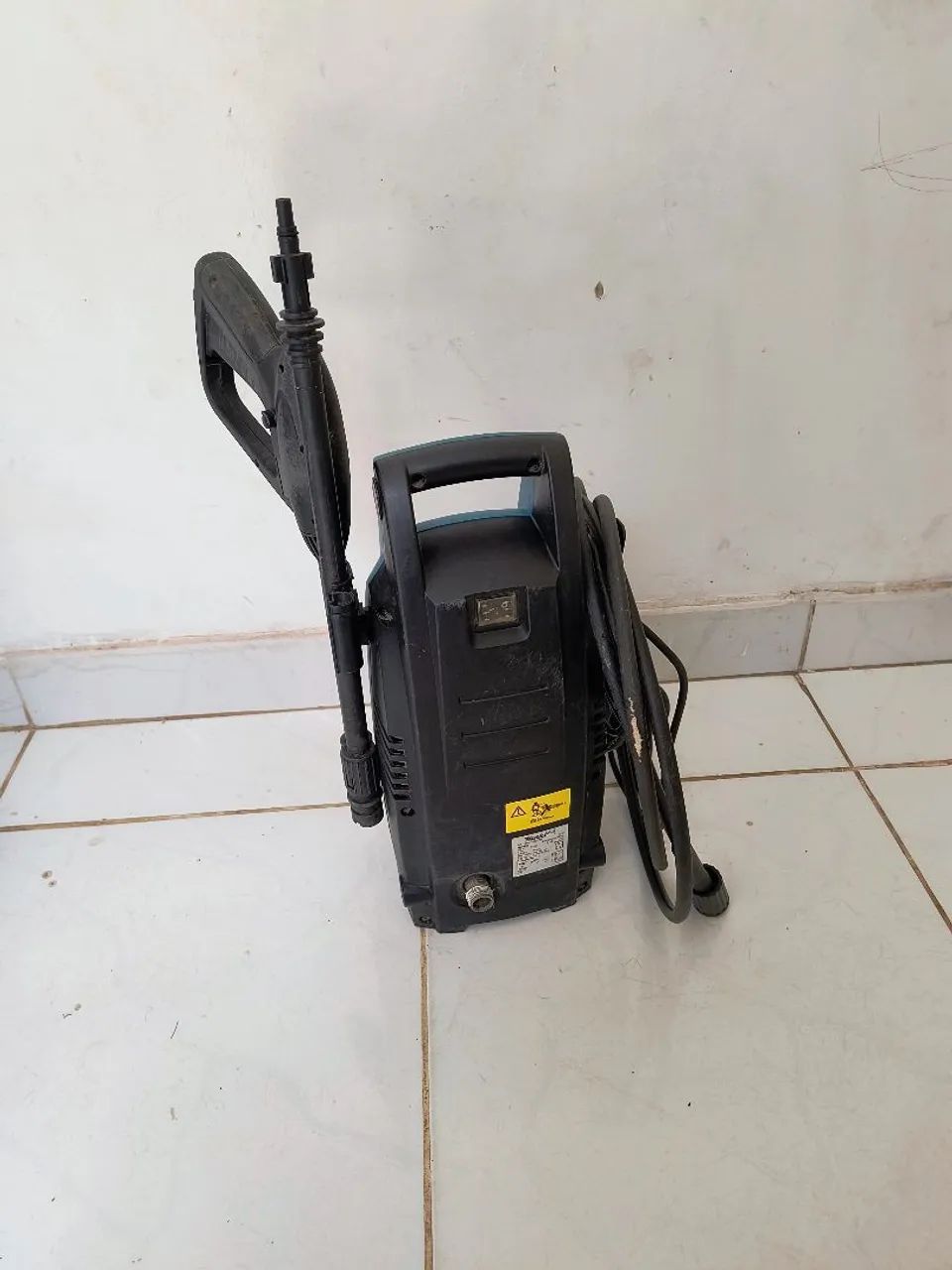 Lavadora de Alta Pressão Makita - Foto 5
