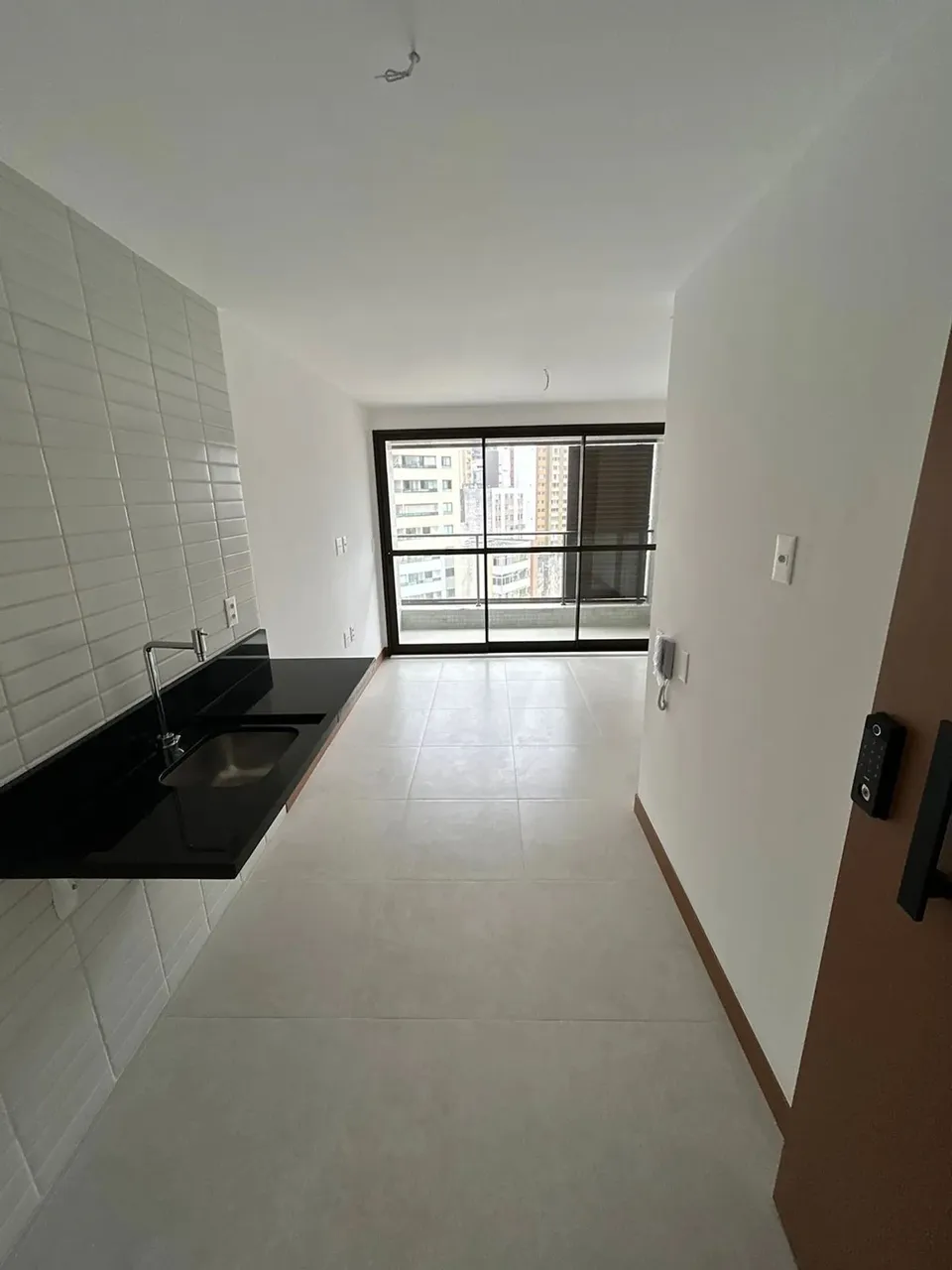 Apartamento 1 Quarto Em 21M² E Vagas Rotativas Na Barra. 1J6JBEH