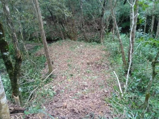 Lote em Caeté condomínio sem taxa com pesca piscina camping área gourmet lagos corrego