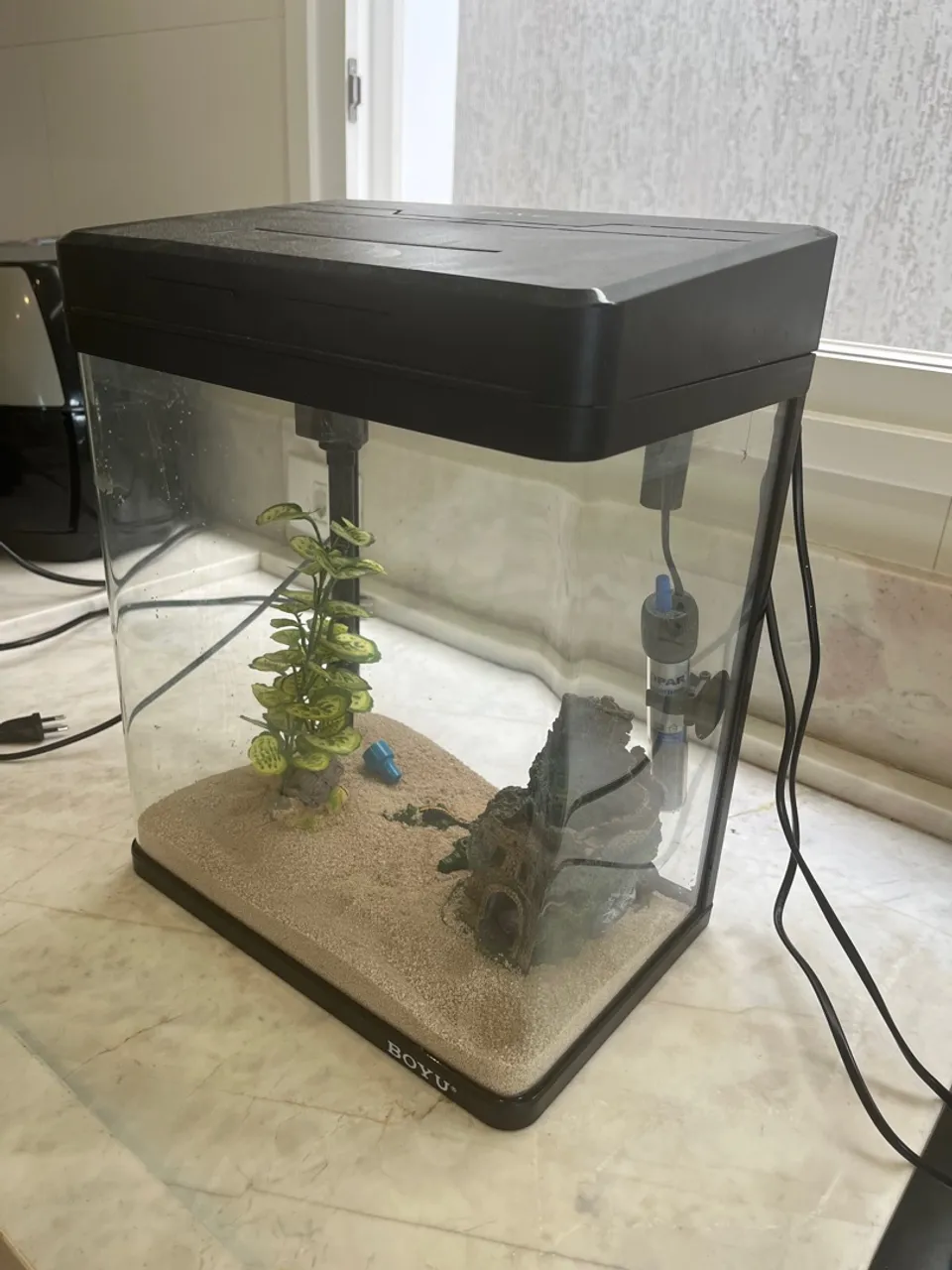 Aquário de água doce 20L