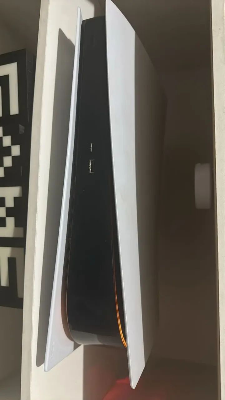 PS5 FAT SEMI NEW IN EXCELLENT CONDITION64318477435650121