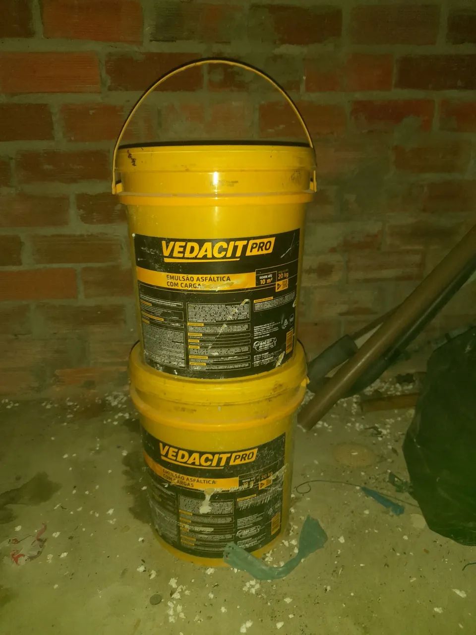 Vedacitpro  imulsão asfaltica com carca 20kg 
