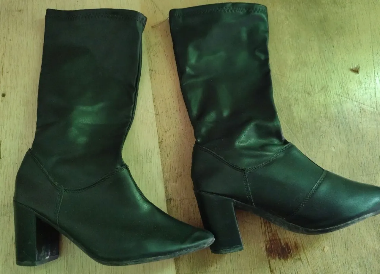 Botas Femininas de Couro