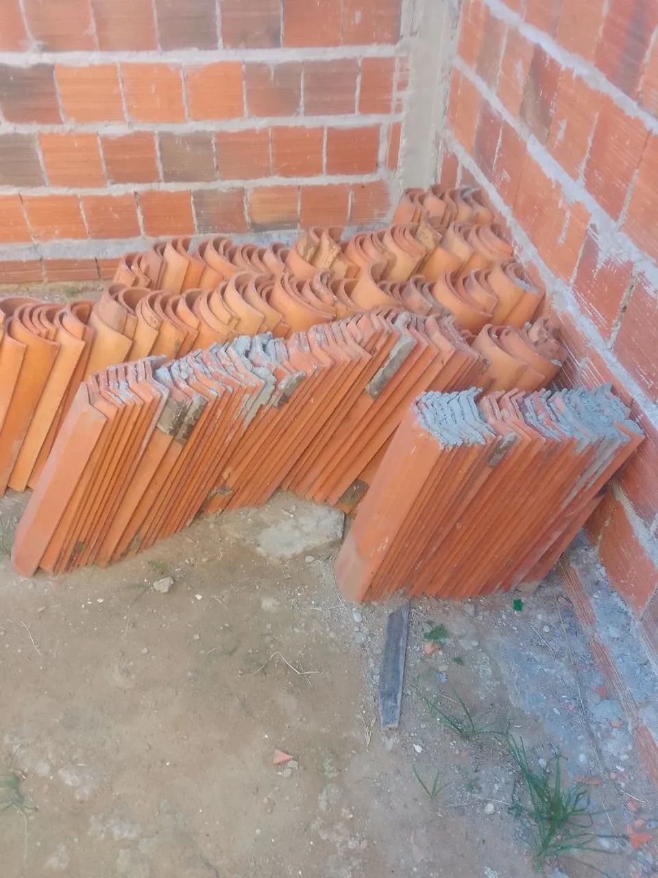Telhas de Cerâmica para Construção