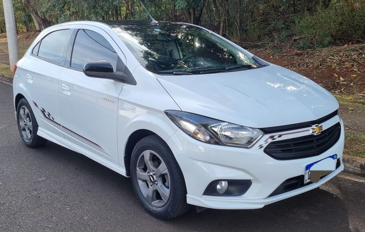 Onix 1.4 Effect - Sem retoques (revisado gm + pneus 0km dez/2025)