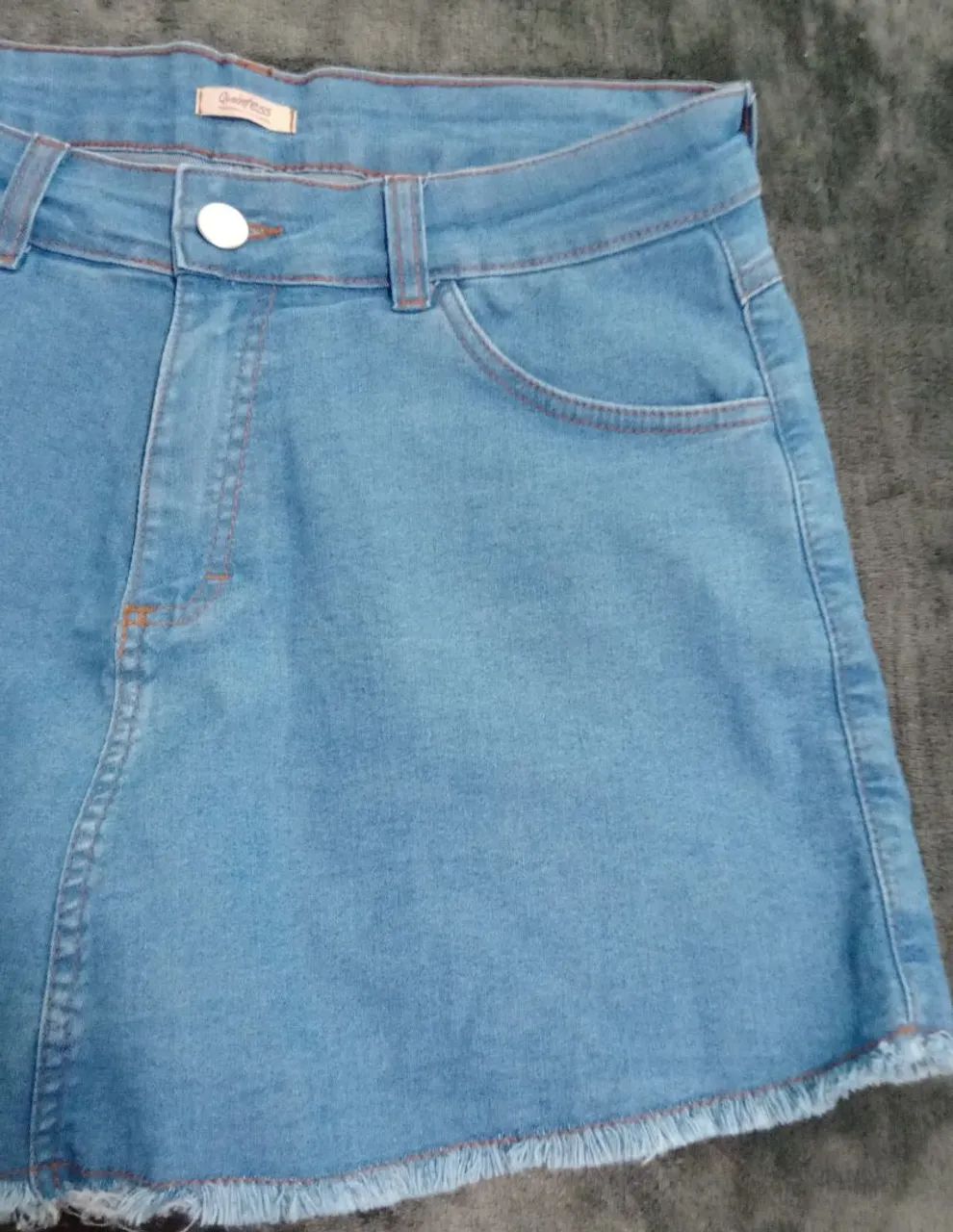 Shorts Saia em Jeans com Llycra - Foto 3