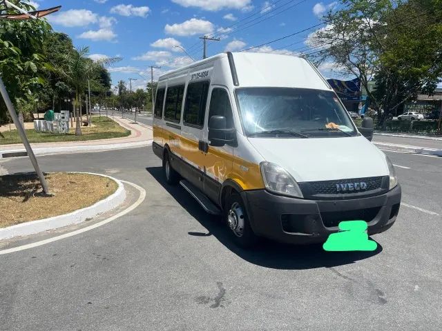 IVECO DAILY MINIBUS 55C17 TURISMO 19 LUGARES - Foto 3