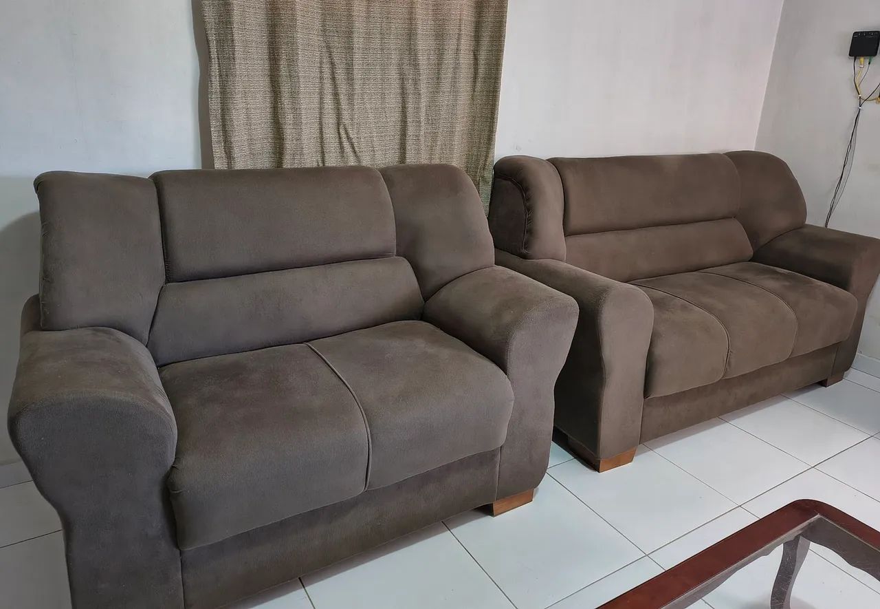 Conjunto de Sofás 2 e 3 lugares 