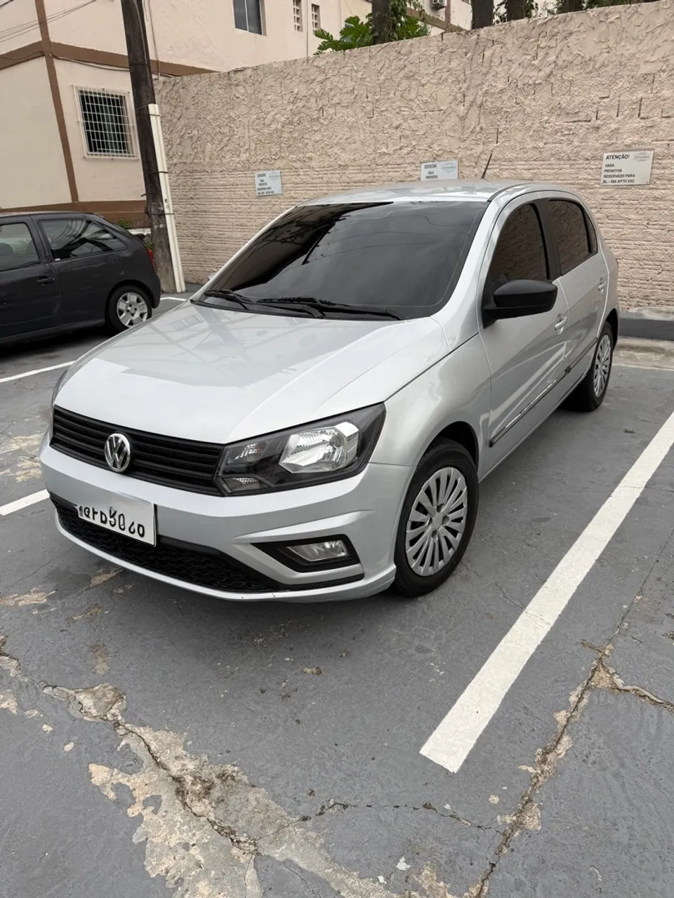 Gol 1.6 18/19 único dono, 78.000 KM