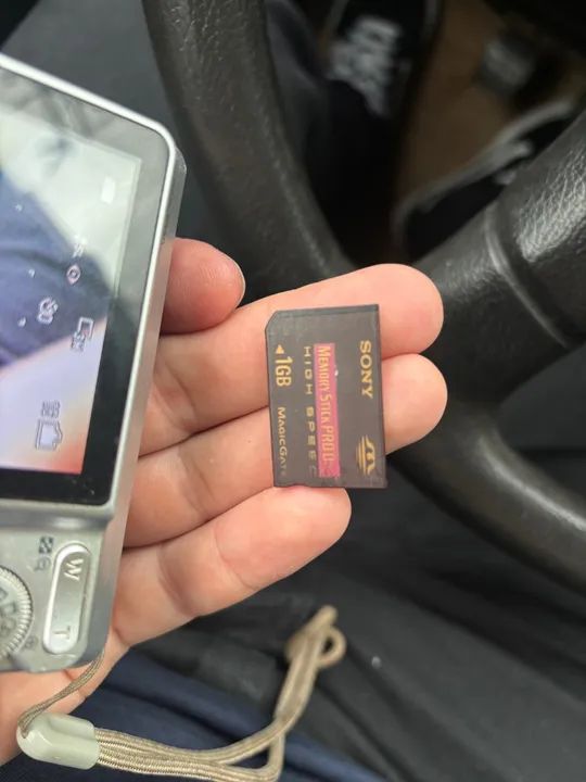 Câmera Digital Sony Cyber-shot - Foto 6