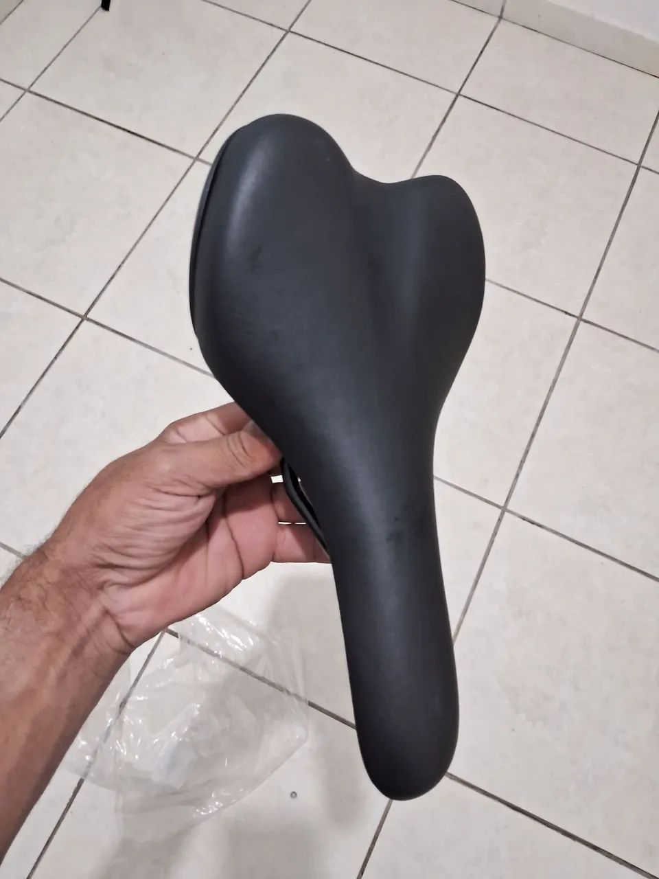 Selim de Bicicleta Confortável e Durável - Foto 2