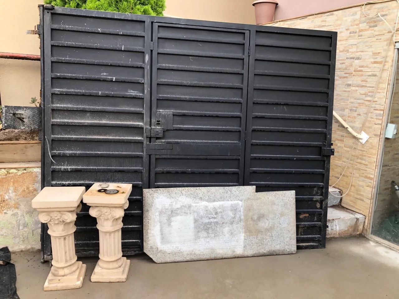 Portão de ferro para segurança residencial - Foto 2