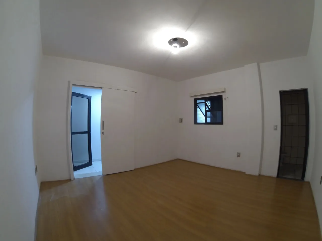 Sala para locação com 65m² em Alcântara - São Gonçalo - RJ.