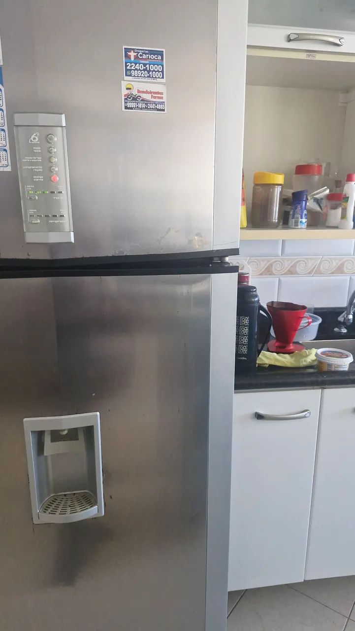 Vendo geladeira FrostFree Brastemp. - Foto 2