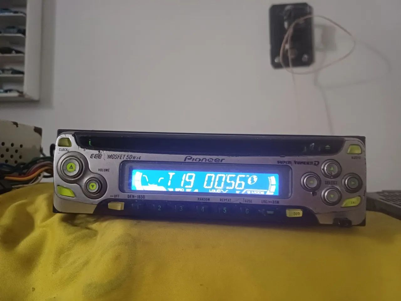  Pioneer  Deh P1650MP ( NÃO TEM USB NEM BLUETOOTH)