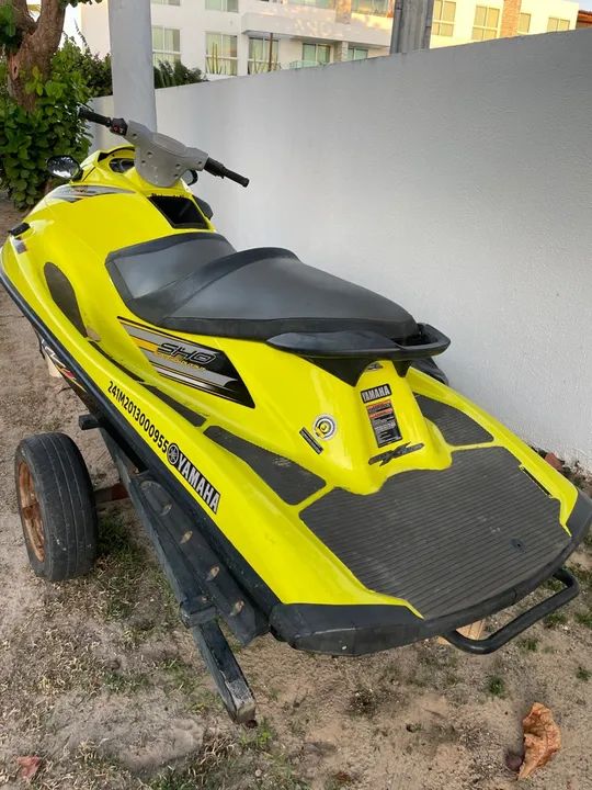 JET SKI YAMAHA VXR 1.8 2013 - Foto 4