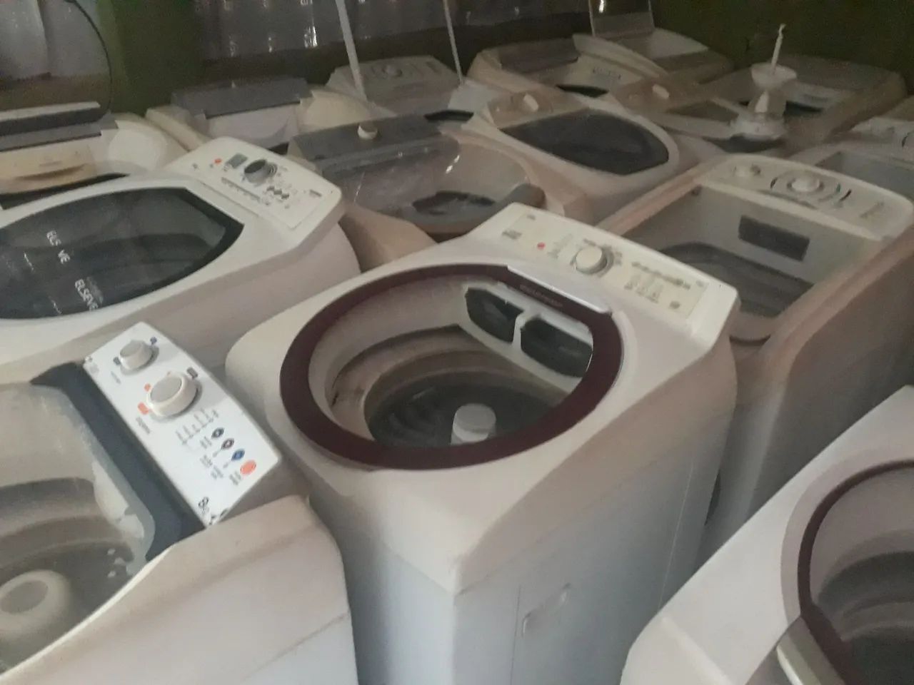 MÁQUINAS DE LAVAR ROUPAS - VENDO! - Foto 2