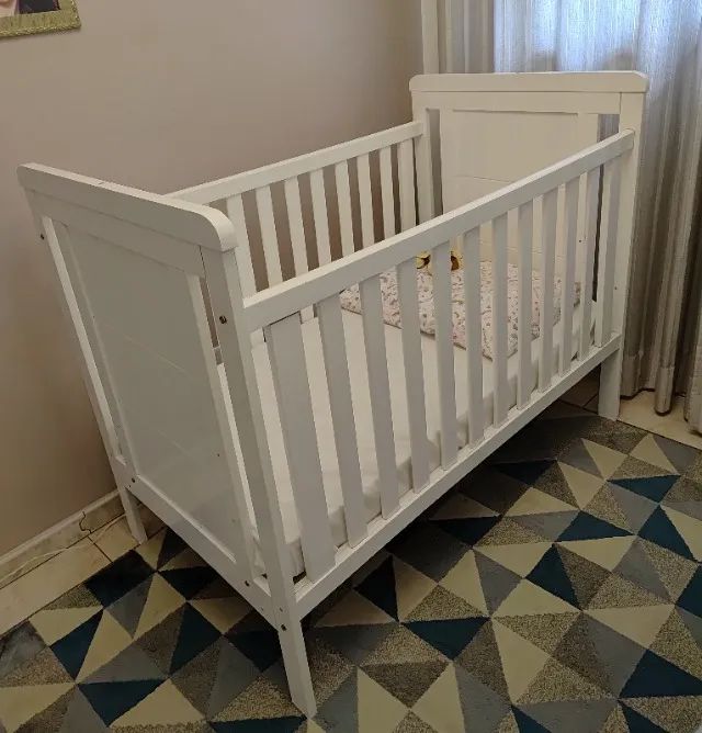Berço Branco 1,30x1,80m - para até 6 anos