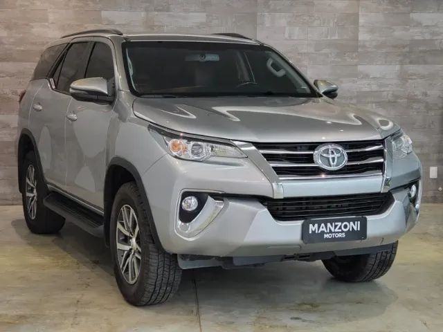 Hilux SW4 Srv Flex - 2019 - Foto 3