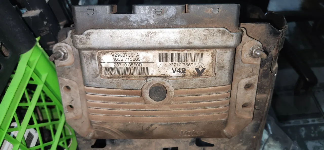 Central injeção Renault V42
