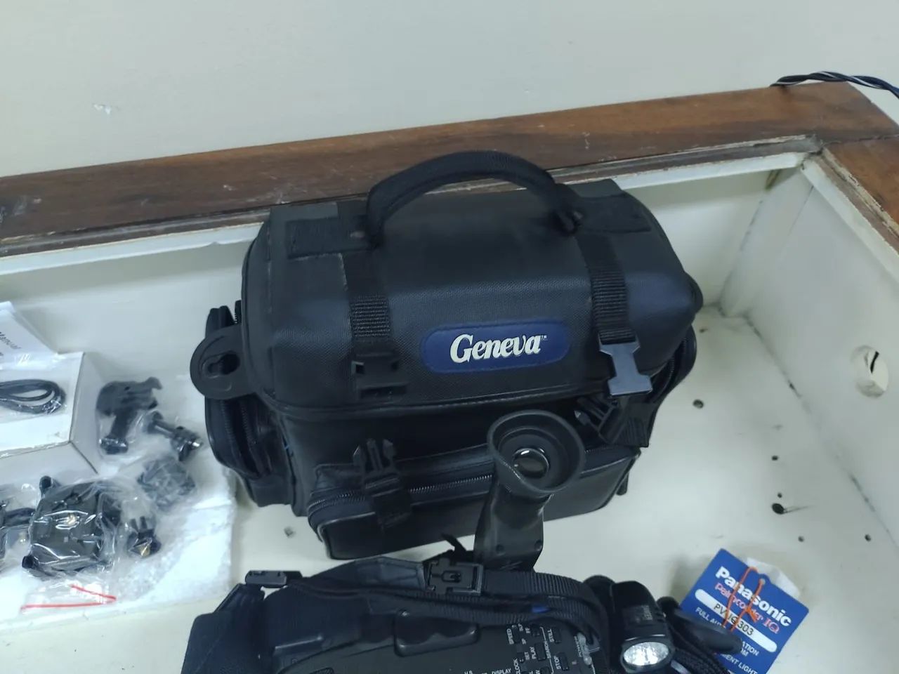 Filmadoras antigas, 2unid., completas, acessórios, no estado. Envio qq. local. - Foto 3