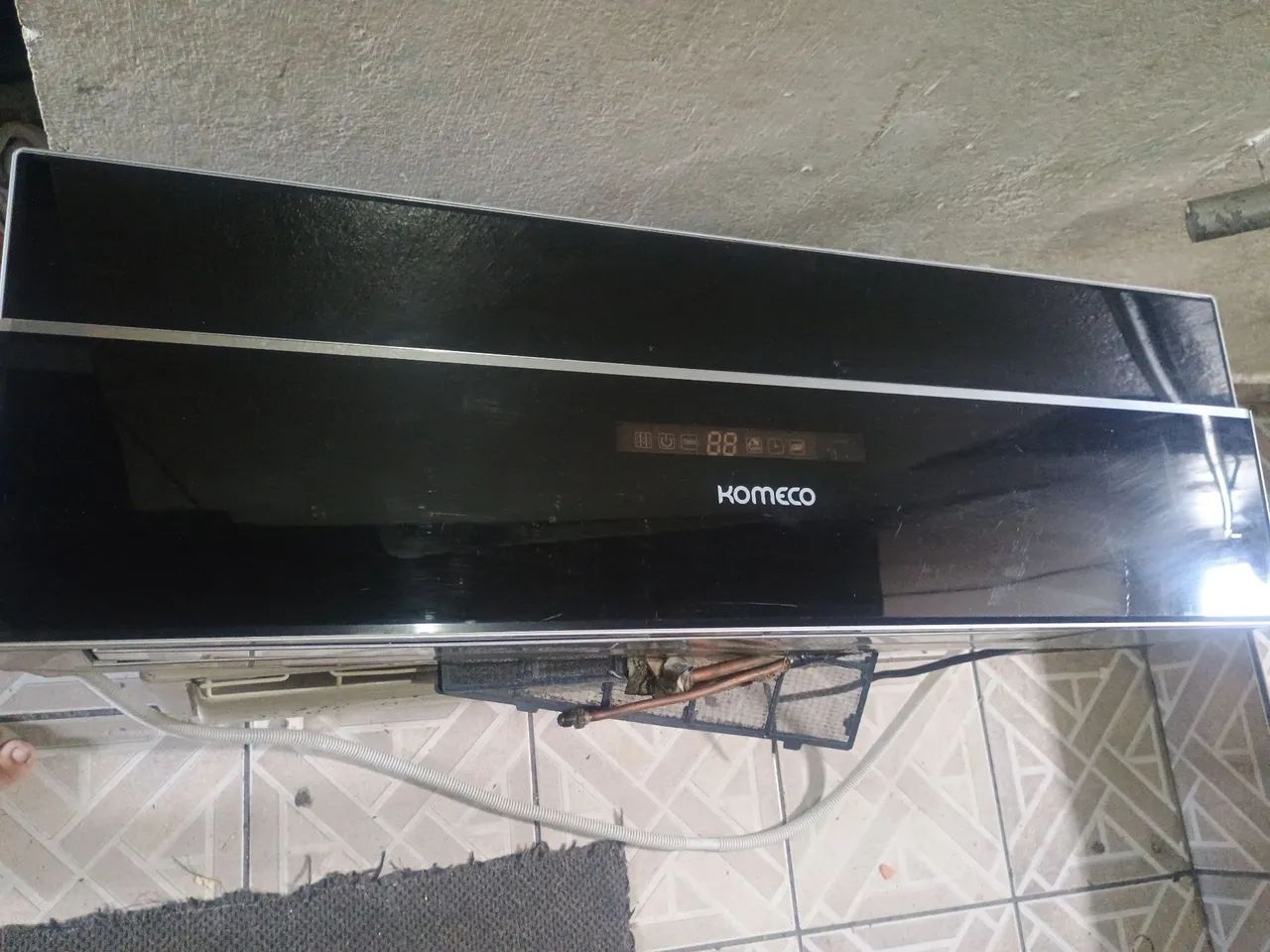 Ar condicionado komeco 12.000 BTUs quente e frio 