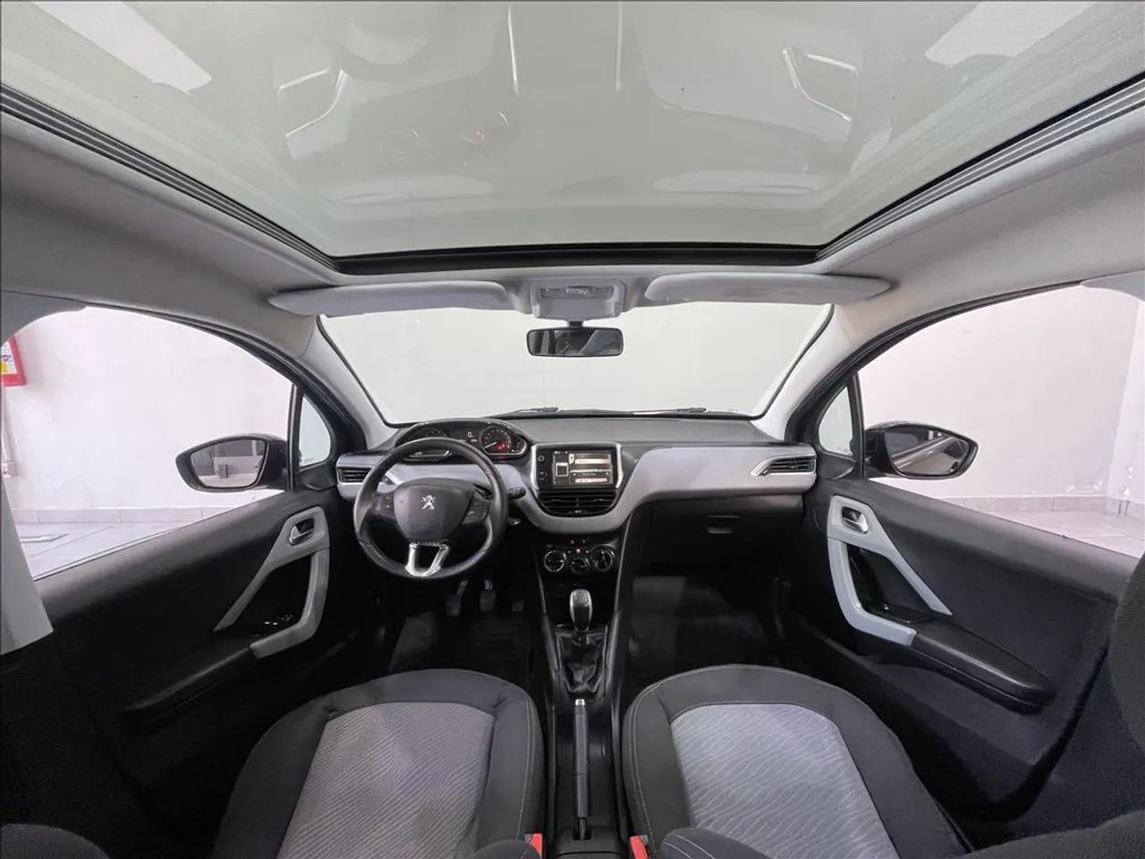 Peugeot 208 Allure 1.5 Flex 8V 5p, foto 15 de 20