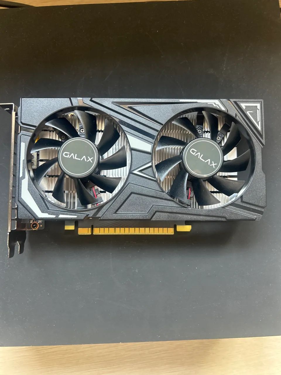 GALAX GeForce GTX 1650 usada