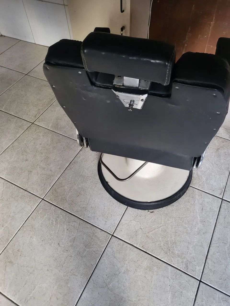 Cadeira de barbeiro ferrante zap *  - Foto 3