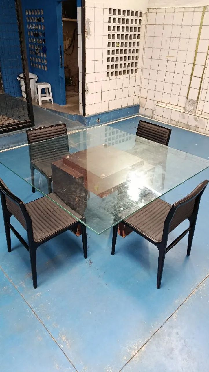 Mesa com 4 cadeiras  - Foto 3
